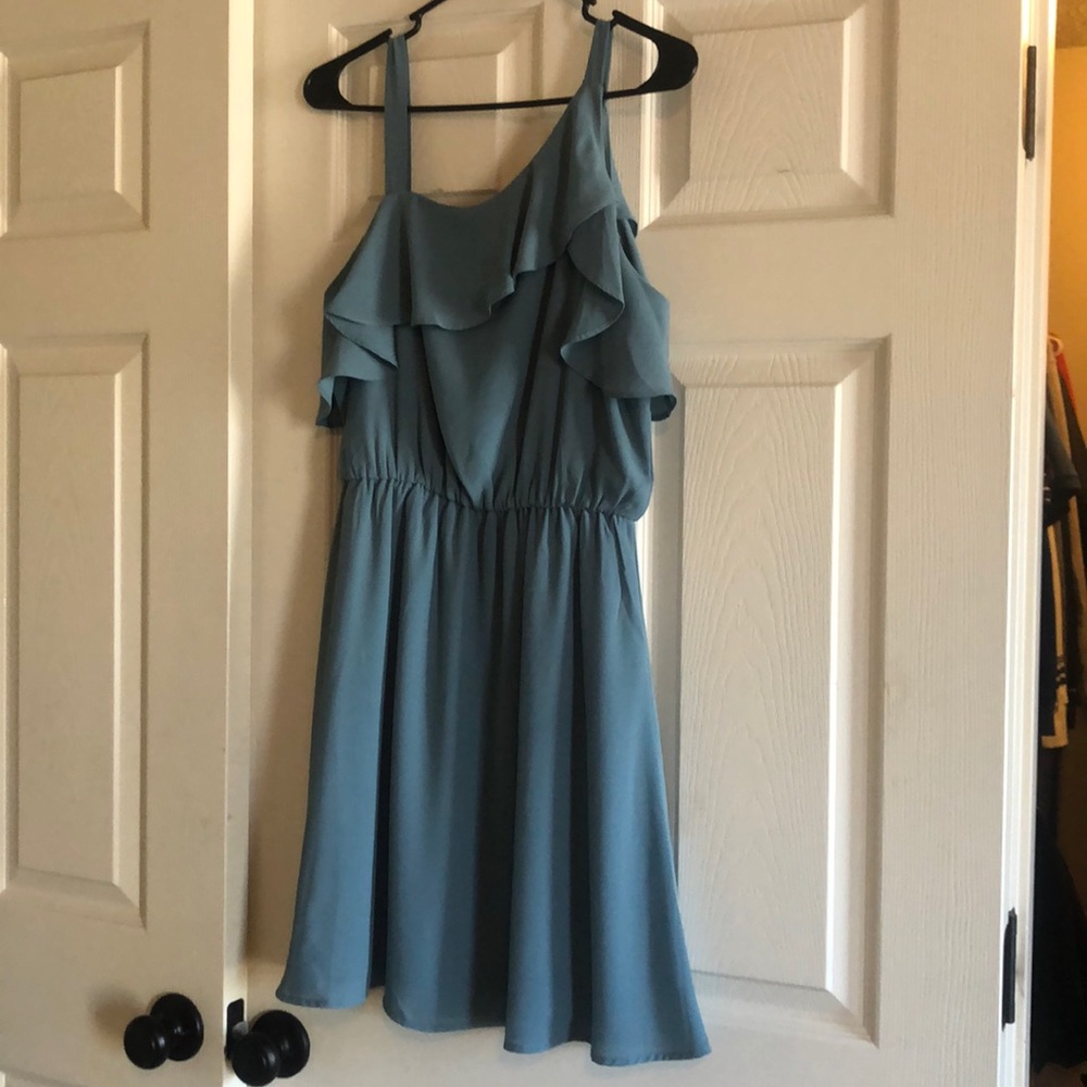 Women’s dress